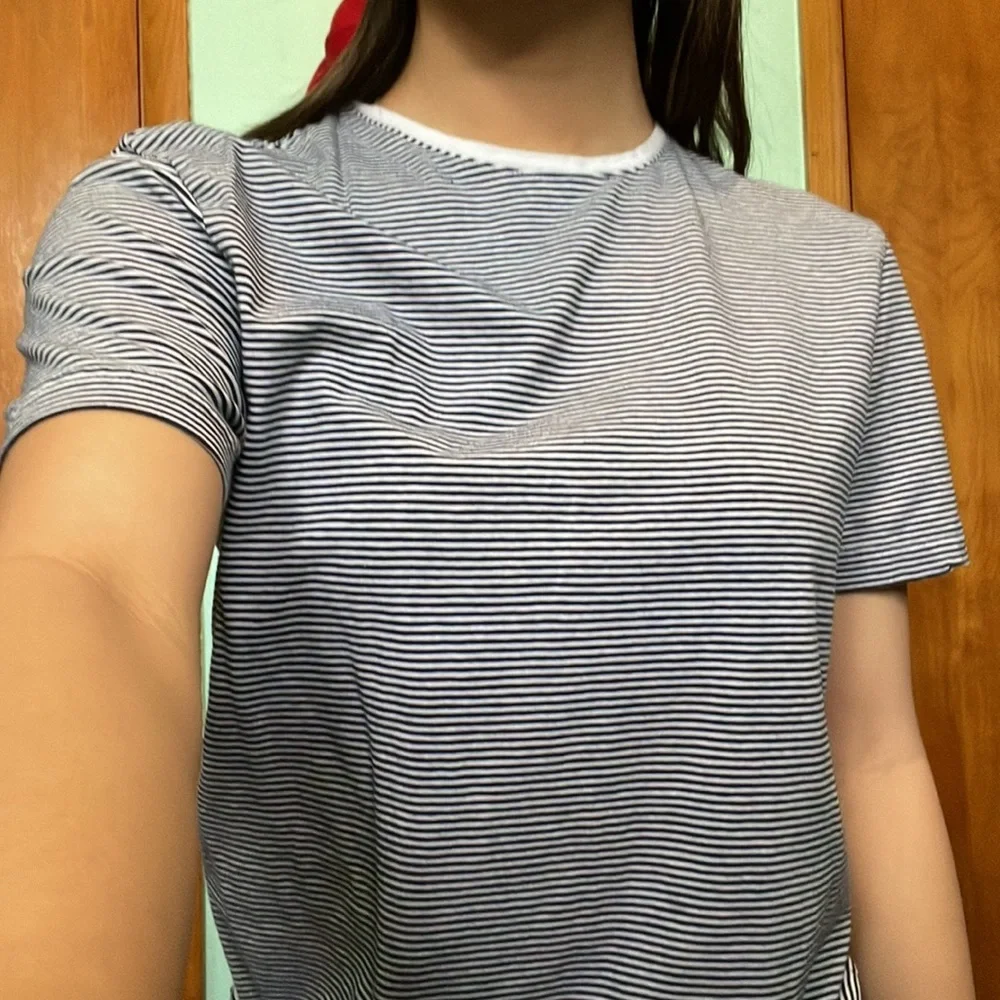 Striped tee - Picture 3 of 3